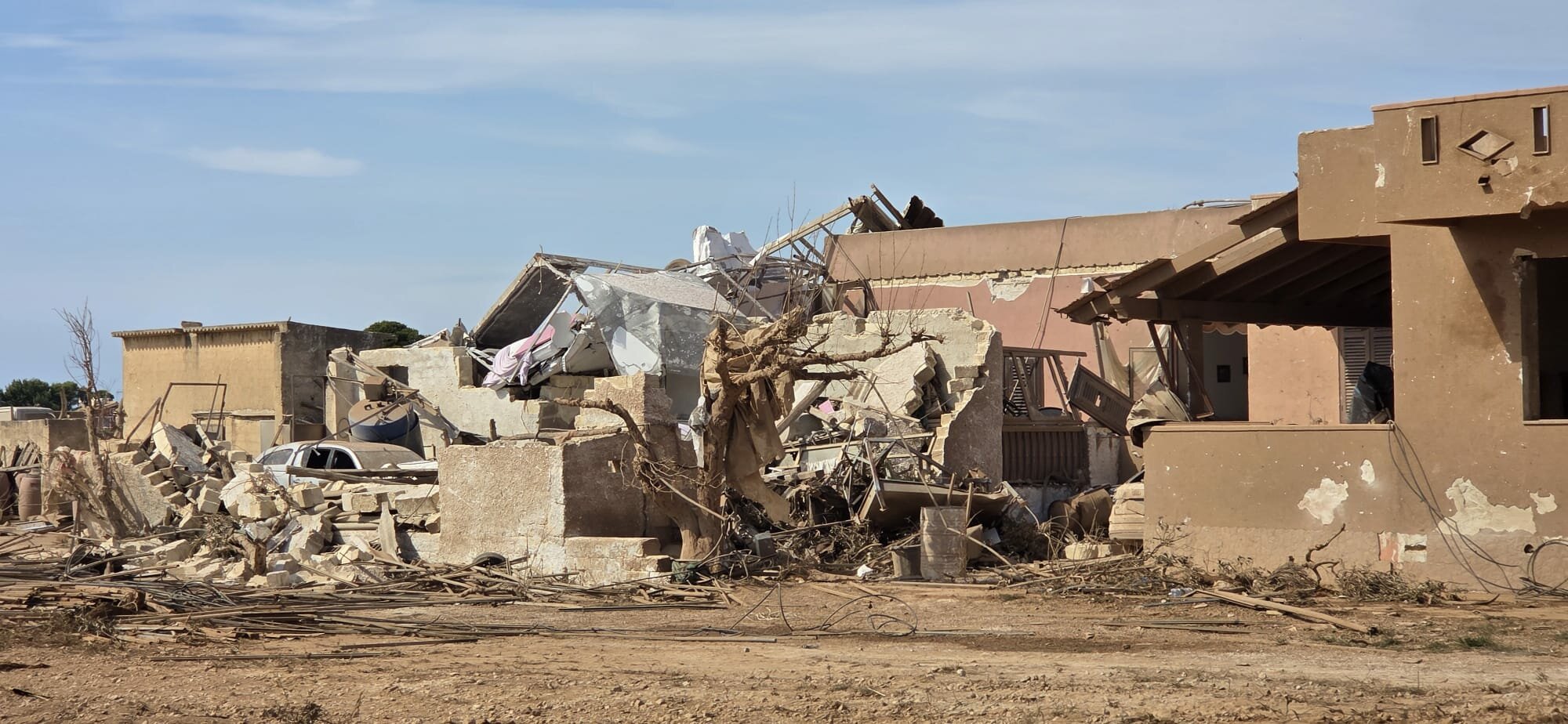 Un territorio devastato: ecco cosa resta dopo le trombe d'aria nel Trapanese Un territorio devastato: ecco cosa resta dopo le trombe d'aria nel Trapanese